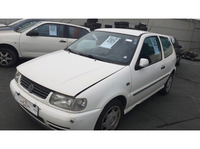 CERRADURA PUERTA DELANTERA DERECHA VOLKSWAGEN POLO 1999