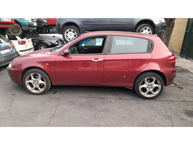 BRAZO SUSPENSION INFERIOR TRASERO DERECHO ALFA ROMEO 147 2002