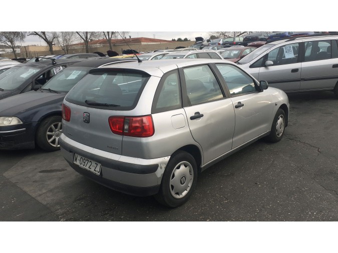 MANDO ELEVALUNAS DELANTERO DERECHO SEAT IBIZA 2000
