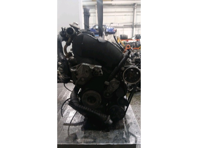MOTOR CON ACCESORIOS Y CAJA DE CAMBIOS SKODA OCTAVIA 2004