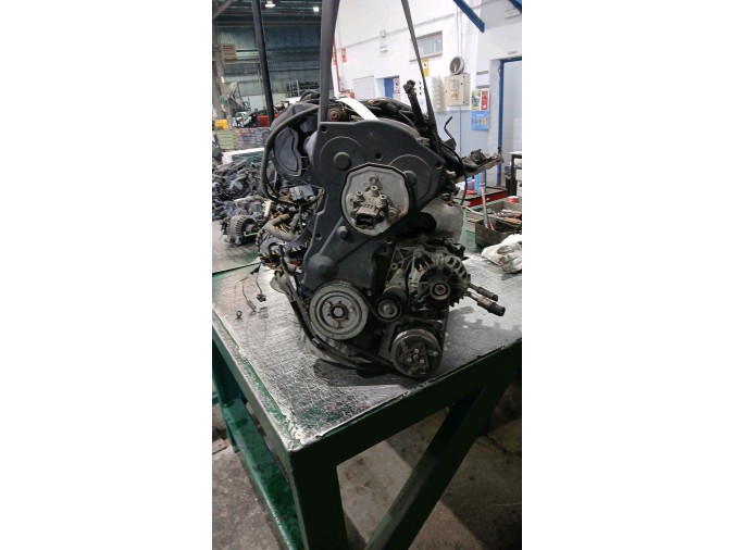 MOTOR CON ACCESORIOS Y CAJA DE CAMBIOS PEUGEOT 1007 2005