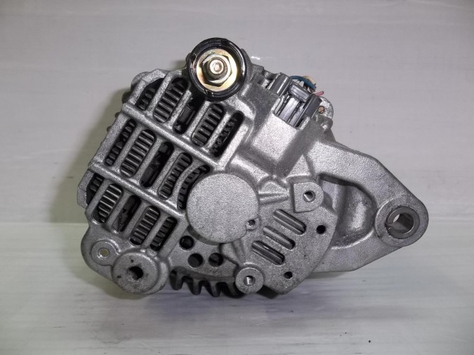 ALTERNADOR VOLVO V40 2000
