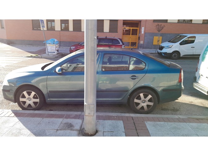 cinturon seguridad trasero izquierdo SKODA OCTAVIA 2006