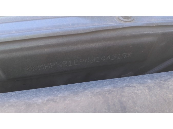 Consola central HYUNDAI MATRIX 2004
