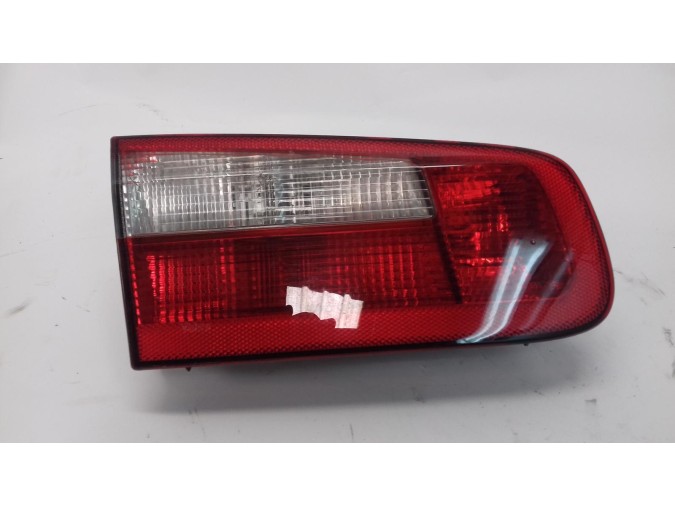 PILOTO TRASERO IZQUIERDO RENAULT LAGUNA 2003