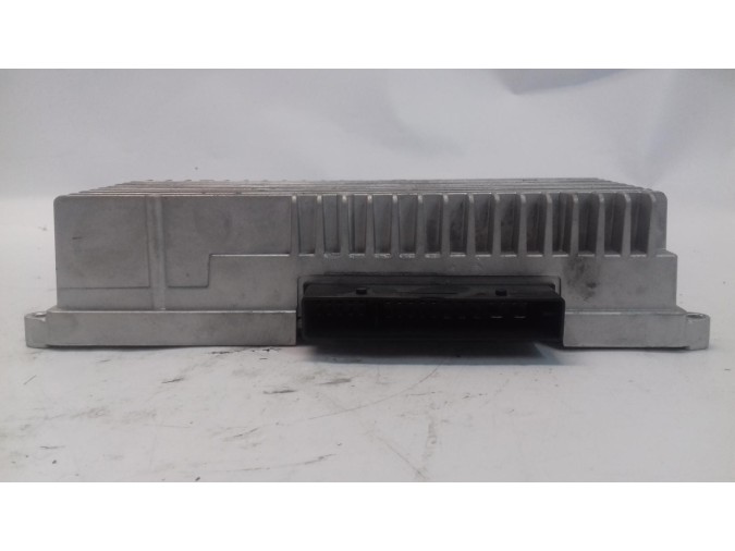 UNIDAD AMPLIFICADORA SO AUDI A4 2010