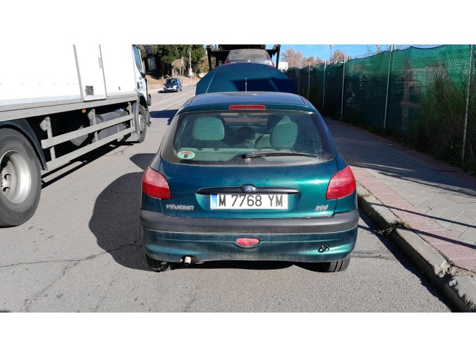 PARAGOLPES DELANTERO PEUGEOT 206 1999