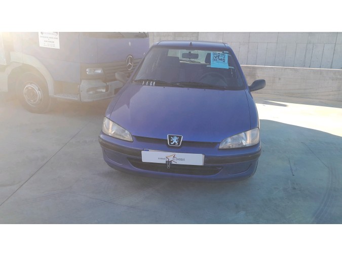 PUERTA TRASERA DERECHA PEUGEOT 106 1998