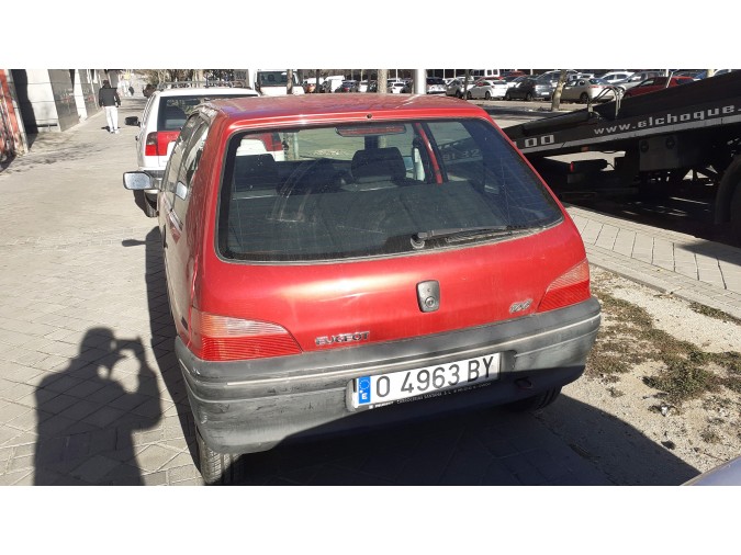 FARO DELANTERO IZQUIERDO PEUGEOT 106 1998