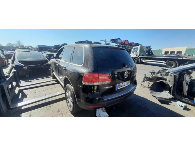 Coche despiece completo VOLKSWAGEN TOUAREG 00149956