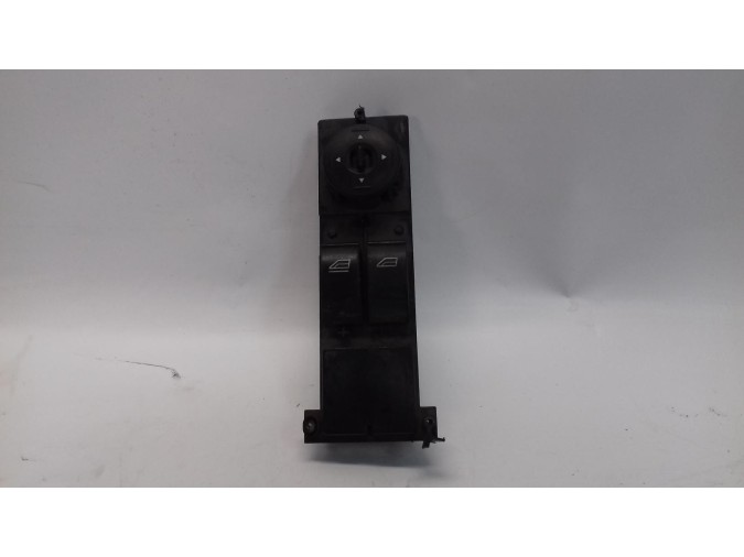MANDO ELEVALUNAS DELANTERO IZQUIERDO FORD FOCUS 2005