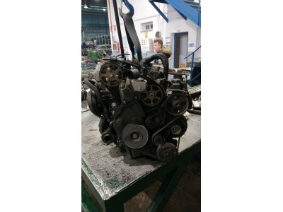 Motor PEUGEOT 206 2000