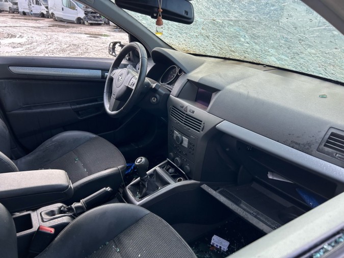 PRETENSOR CINTURÓN DELANTERO IZQUIERDO OPEL ASTRA 2006