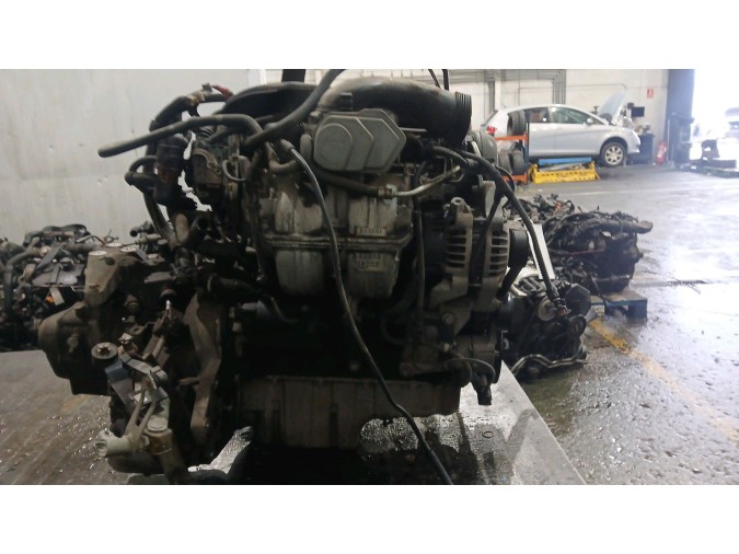 MOTOR CON ACCESORIOS Y CAJA DE CAMBIOS OPEL ZAFIRA