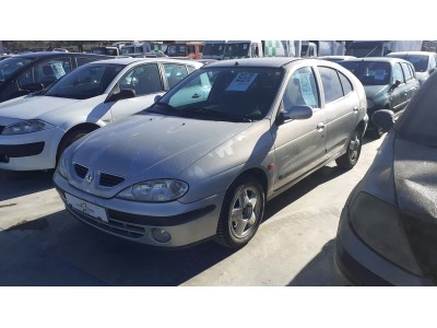 Autorradio RENAULT MÉGANE 2002