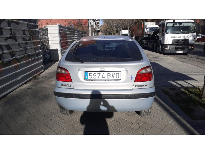 ELEVALUNAS TRASERO DERECHO RENAULT MÉGANE 2002