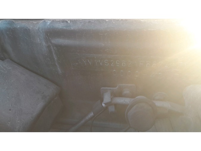 ELEVALUNAS DELANTERO DERECHO VOLVO S40 2000