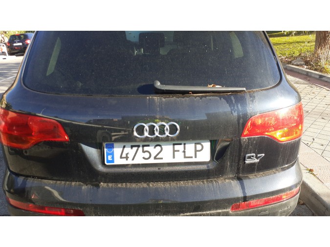 PARAGOLPES TRASERO ZONA SUPERIORona sup) AUDI Q7 2007