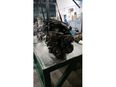 MOTOR CON ACCESORIOS Y CAJA DE CAMBIOS RENAULT CLIO 2003
