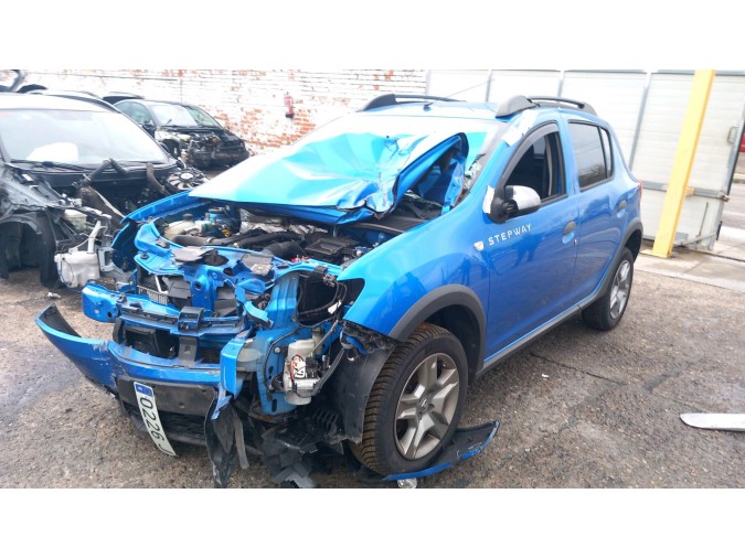 LLAVE RUEDA DACIA SANDERO 2017