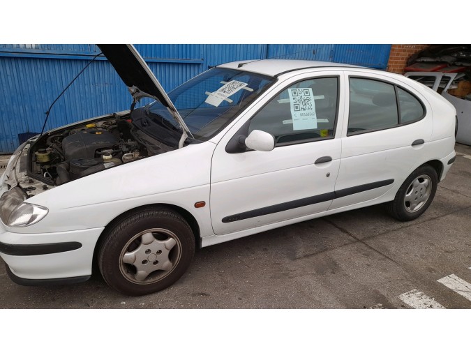 Radiador motor RENAULT MÉGANE 1998