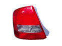 PILOTO TRASERO DERECHO MAZDA 323 Sedan 4P (98-01). 16480532