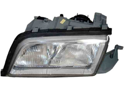 FARO PRINCIPAL DERECHO MERCEDES W202 C Class (93-00). 11502004