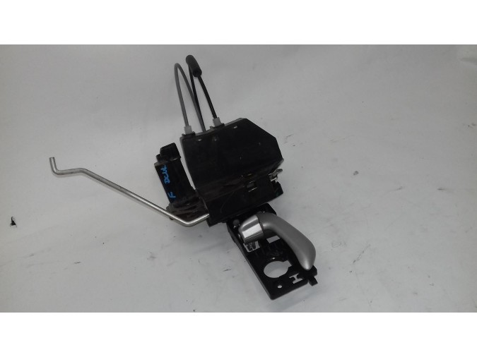 CERRADURA PUERTA DELANTERA DERECHA HYUNDAI I10 2009