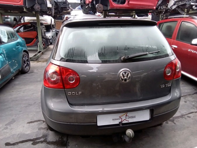 MANDO ELEVALUNAS VOLKSWAGEN GOLF 2004