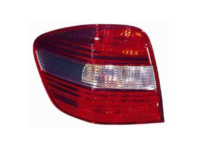 PILOTO TRASERO IZQUIERDO MERCEDES W164 M Class (05-08). 16504131