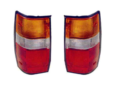 PILOTO TRASERO IZQUIERDO MITSUBISHI L200 Pick-up (D50) (86-96). 16515531