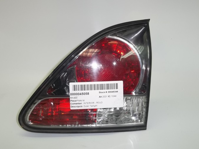 PILOTO TRASERO DERECHO LEXUS RX SERIES 2001