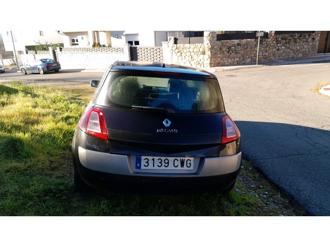 Autorradio RENAULT MÉGANE 2004
