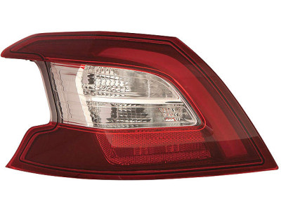 PILOTO TRASERO IZQUIERDO PEUGEOT 308 5P (13-). 16021001