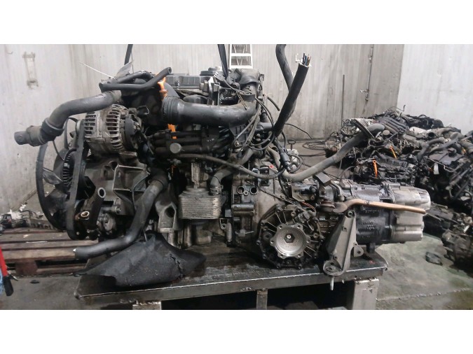 MOTOR CON ACCESORIOS Y CAJA DE CAMBIOS VOLKSWAGEN PASSAT