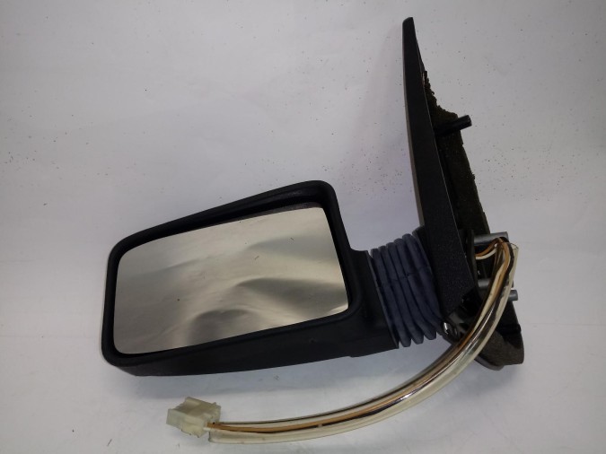 RETROVISOR IZQUIERDO PEUGEOT 405 NEGRO SIN PINTAR 1992