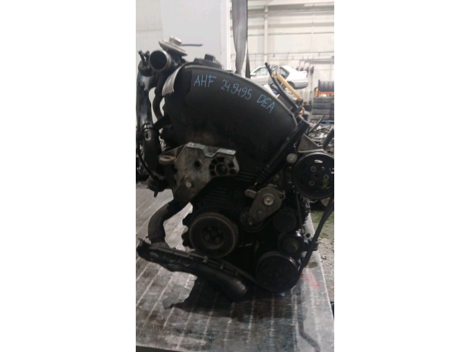 MOTOR CON ACCESORIOS Y CAJA DE CAMBIOS SEAT TOLEDO 1999