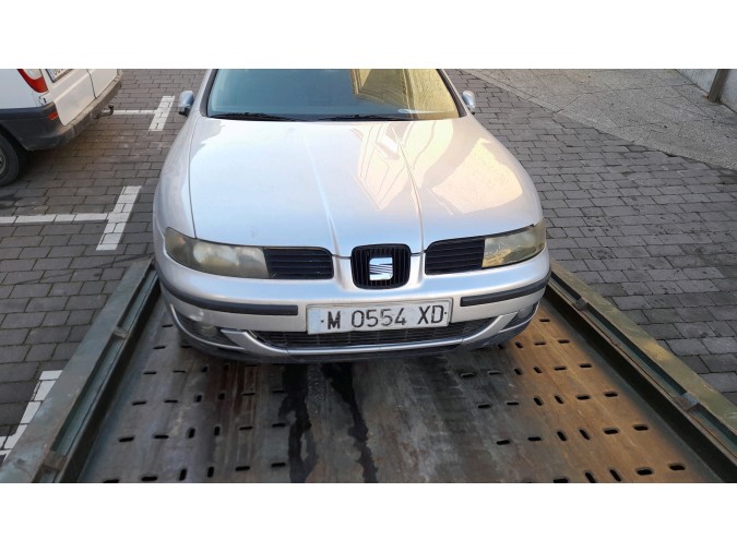 MANDO ELEVALUNAS DELANTERO DERECHO SEAT TOLEDO 1999