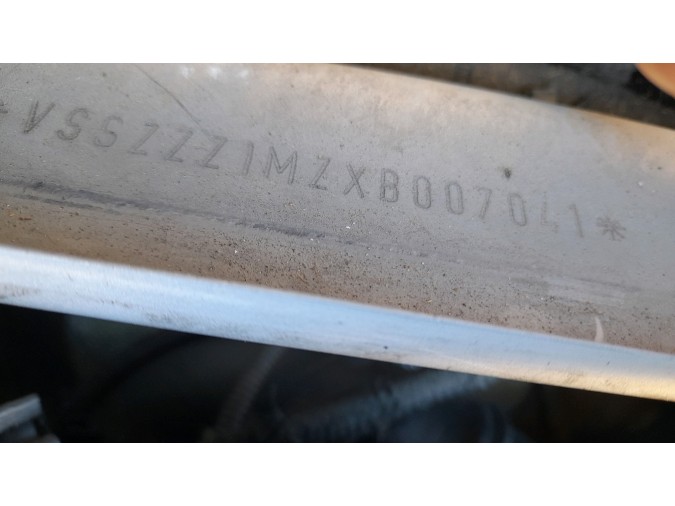 MANDO ELEVALUNAS DELANTERO DERECHO SEAT TOLEDO 1999