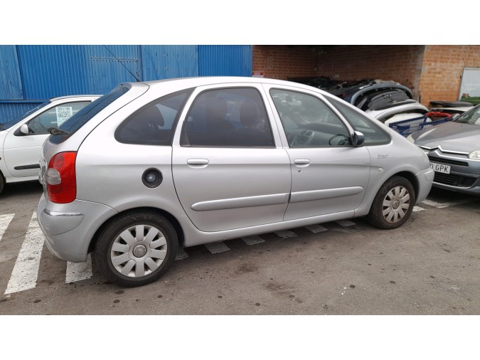 Luces de niebla CITROEN XSARA PICASSO 2004