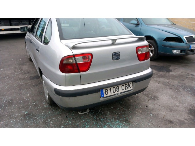 VOLANTE SEAT CORDOBA
