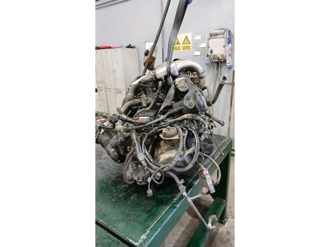 MOTOR CON ACCESORIOS Y CAJA DE CAMBIOS PEUGEOT 306 1998