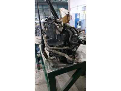 Motor PEUGEOT 306 1998