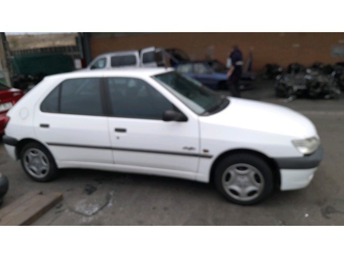 VOLANTE PEUGEOT 306 1998