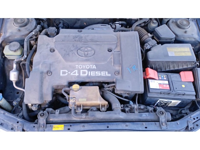ALETA DELANTERA DERECHA TOYOTA AVENSIS 2002