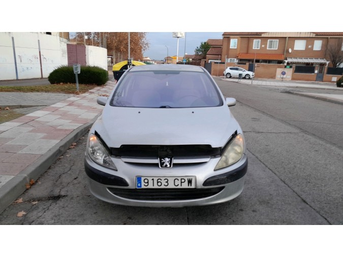 ALETA DELANTERA IZQUIERDA PEUGEOT 307 2003