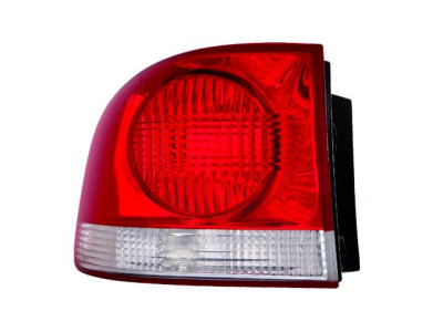 PILOTO TRASERO DERECHO VW TOUAREG (03-08). 16910012