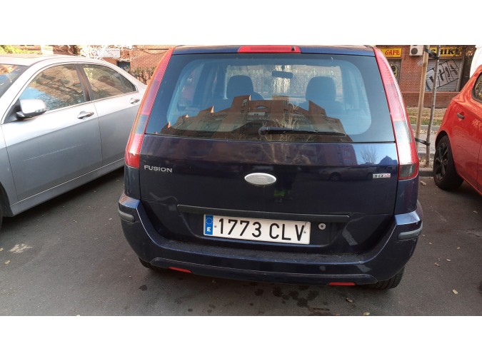 ELEVALUNAS TRASERO DERECHO FORD FUSION 2003