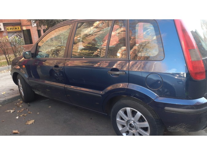 ELEVALUNAS DELANTERO DERECHO FORD FUSION 2003