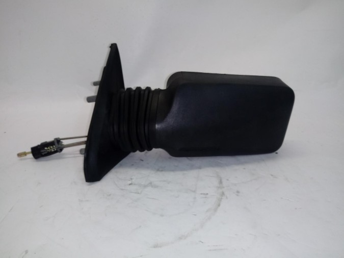 RETROVISOR IZQUIERDO FIAT CROMA NEGRO SIN PINTAR 1990